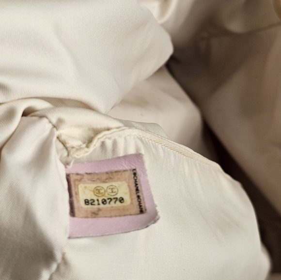 CHANEL  NEW TRAVEL LINE SHOULDER TOTE BAG - Picture 10 of 12